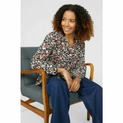 Maine Animal Print Button Through Top For Female