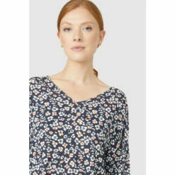 Maine Floral Print Asymmetric Hem Top For Female -Maine New England Shop unnamed file 1521