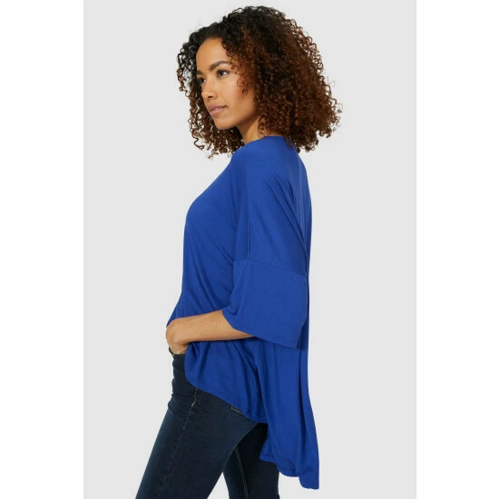 Maine Batwing Hanky Hem Scoop Neck Top For Female 5 Maine Batwing Hanky Hem Scoop Neck Top For Female - Image 3