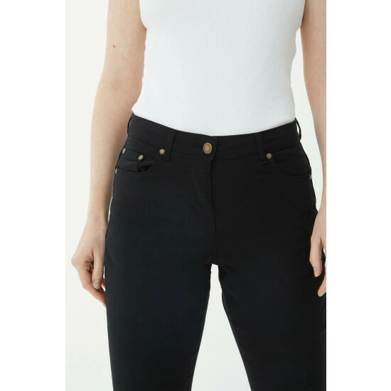 Maine Comfort Stretch 5 Pocket Crop For Female 5 Maine Comfort Stretch 5 Pocket Crop For Female - Image 3