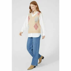 Maine Large Argyle V Neck Tank For Female -Maine New England Shop unnamed file 2108