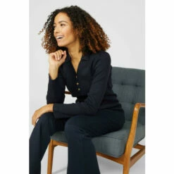 Maine Rib Button Top For Female