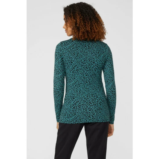 Maine Twist Front Top For Female 6 Maine Twist Front Top For Female - Image 4