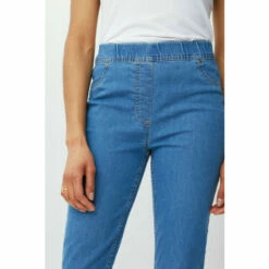 Maine Cropped Jegging For Female 12 Maine Cropped Jegging For Female -Maine New England Shop unnamed file 3248