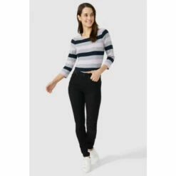 Maine Pull On Stretch Slim Leg Jean For Female -Maine New England Shop unnamed file 3823