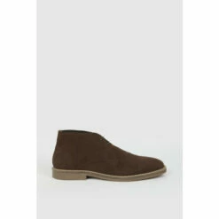 Maine Fennel Suede Chukka Boot For Male